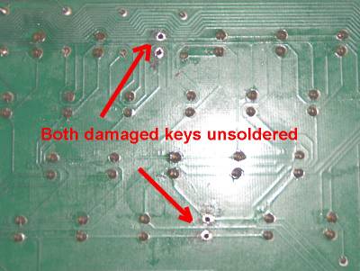 01KeyboardPCB2KeysUnsoldered.jpg